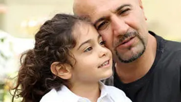 پدر آرات حسینی: از علی کریمی برای خودم بت ساخته بودم