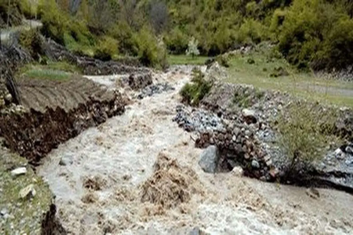 فیلم| تخریب جاده قدیم چالوس ـ مرزن آباد