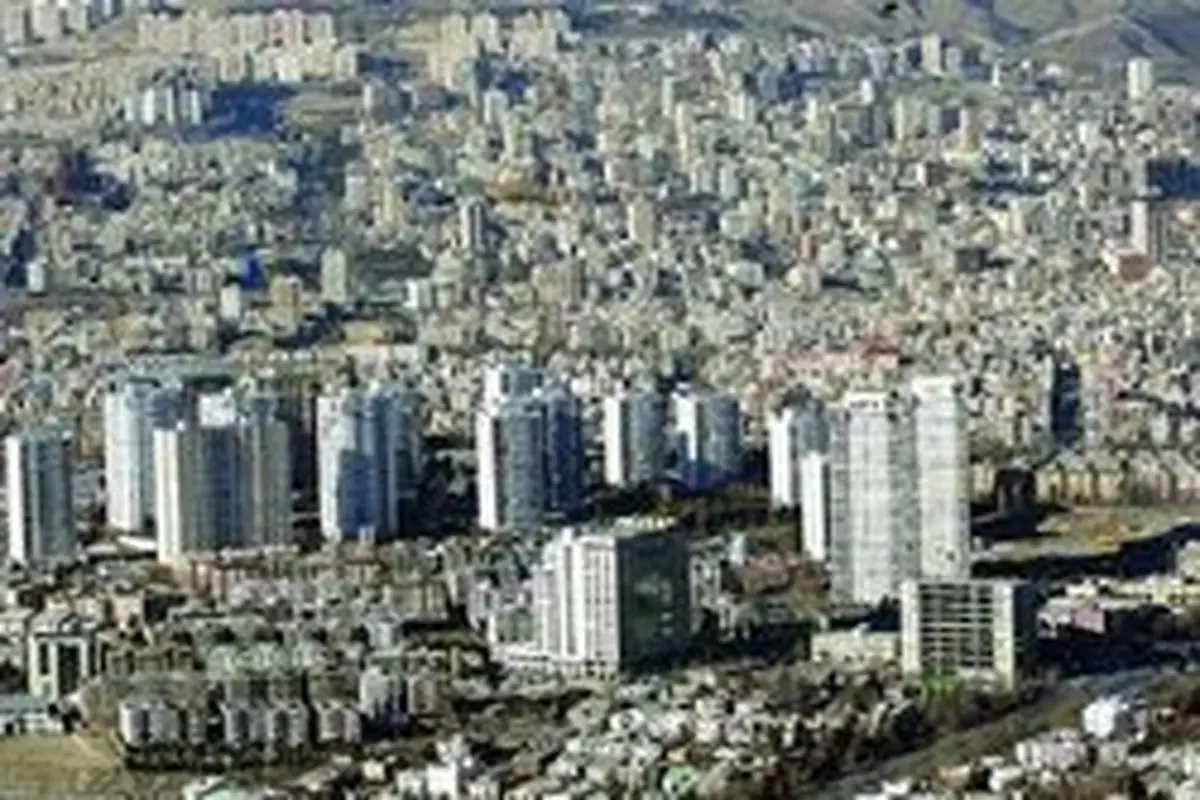 وزیر راه و شهرسازی: آمار خانه‌های خالی را نه رد می‌کنم نه تأیید