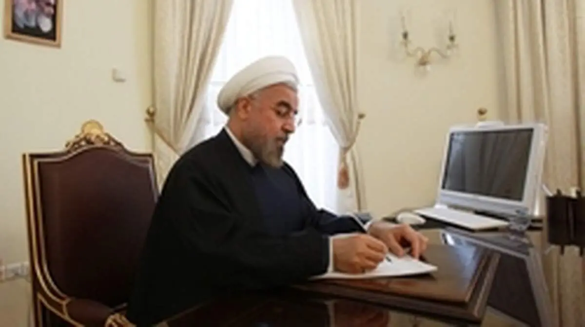 قدردانی روحانی از اقدامات بنیاد مستضعفین و ستاد اجرایی فرمان امام (ره)