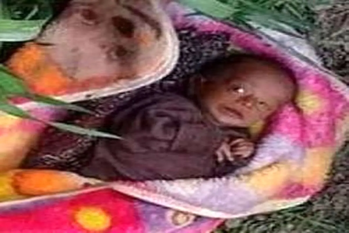 نوزاد ۲۰ روزه زنده زنده دفن شد + تصاویر