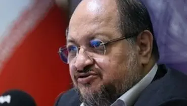 شریعتمداری: صاحبان مشاغل بی‌ثبات وام ۲ میلیونی می‌گیرند