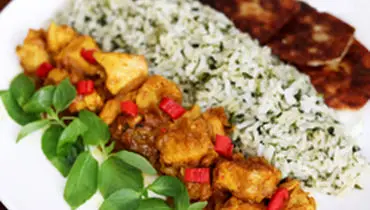 افطاری روز؛ گشنیز پلو با مرغ زعفرانی