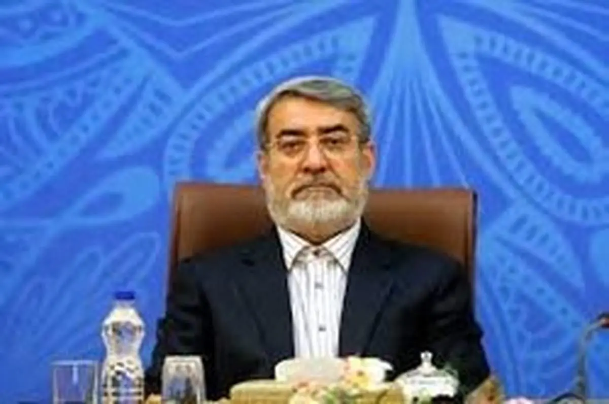 اظهارات وزیر کشور درباره حوادث آبان ماه و افزایش قیمت بنزین