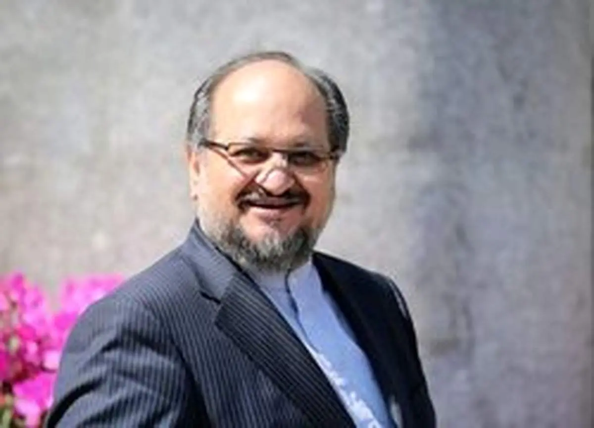 تشکر شریعتمداری از رهنمودهای مقام معظم رهبری به مناسبت روز کارگر