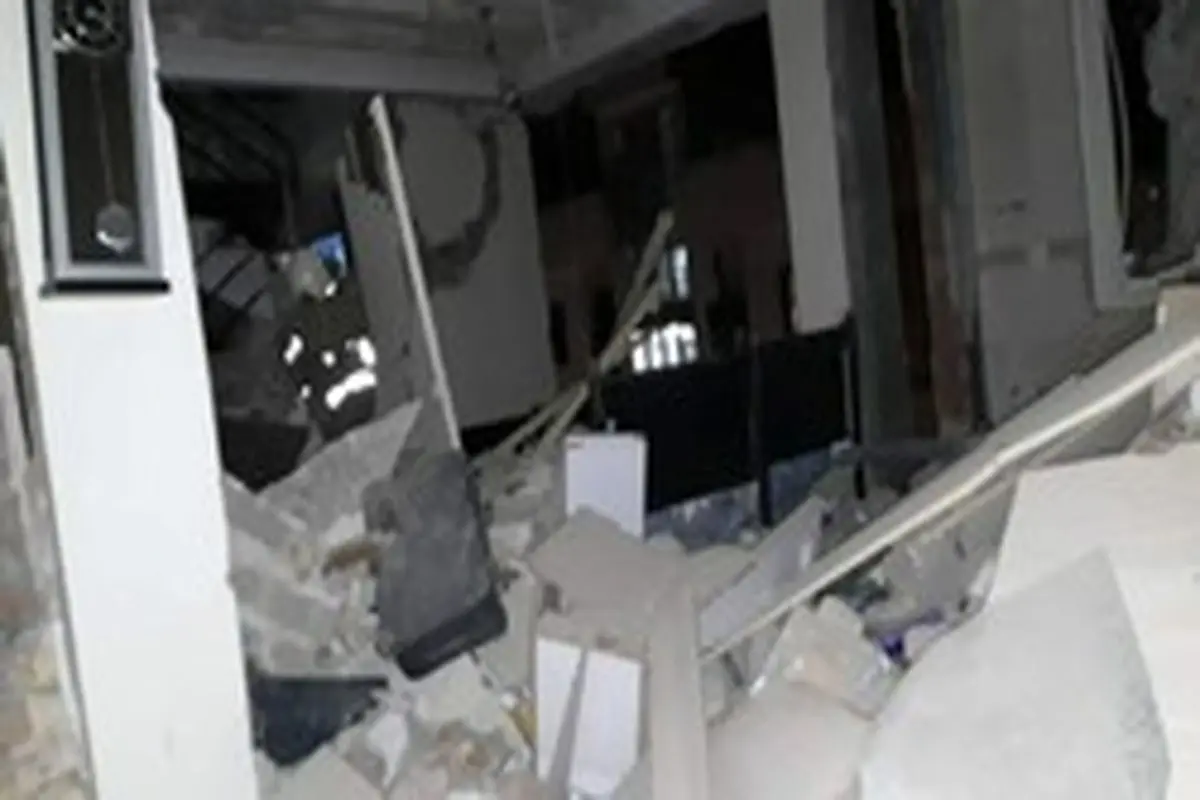 انفجار یک واحد مسکونی در تهران ۱۱ مصدوم بر جای گذاشت +تصاویر