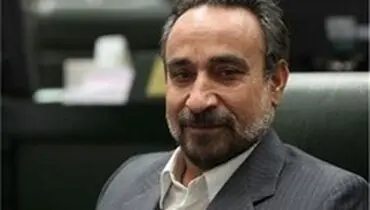محمد رضا خباز: دست دولت برای انجام کار‌های لازم بسته است