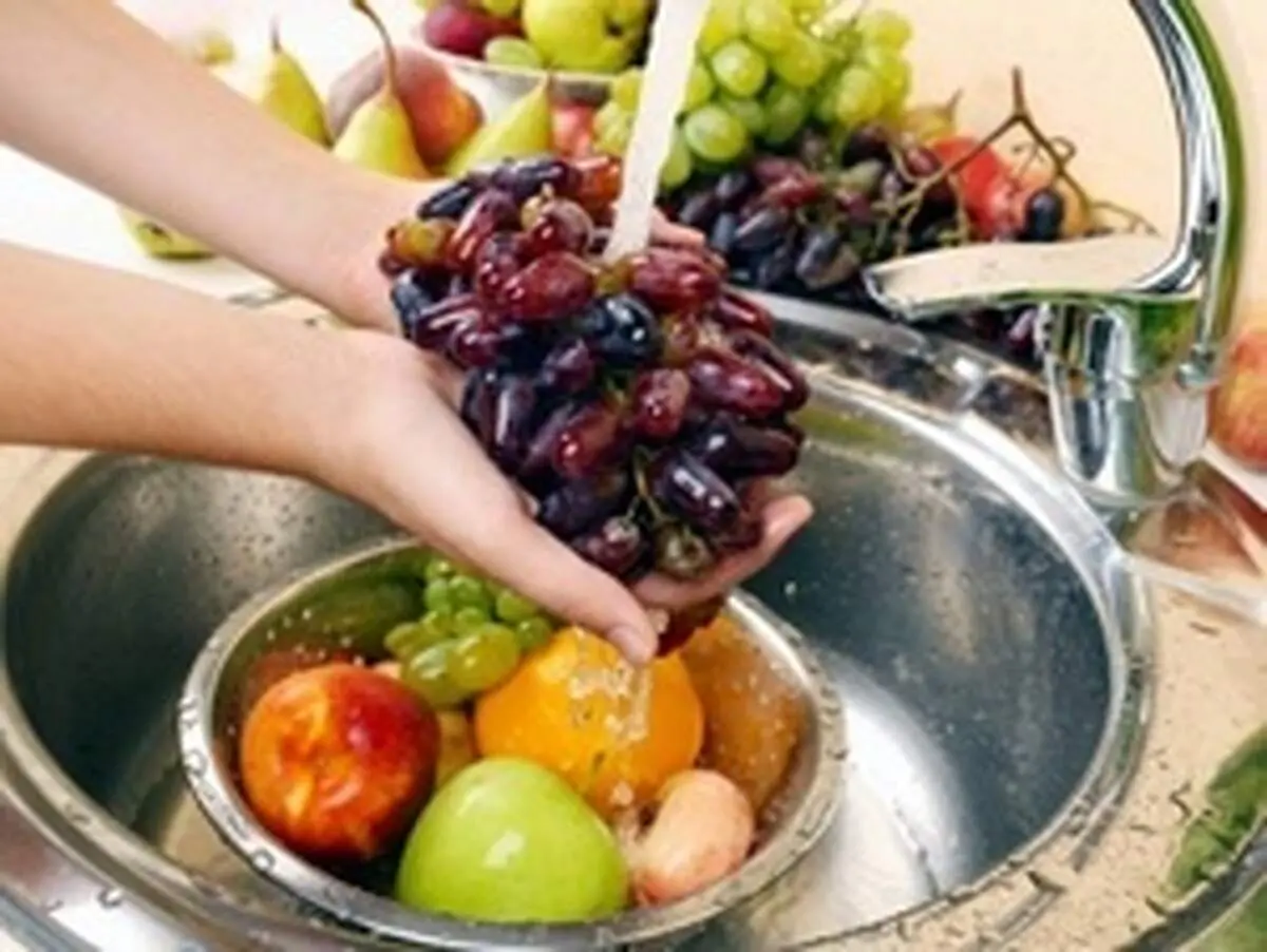 چگونه میوه‌ها را ضدعفونی کنیم؟
