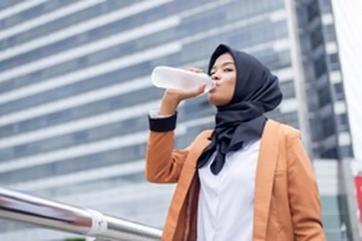 اگر چند روز آب کافی به بدن‌تان نرسد چه اتفاقی می‌افتد؟