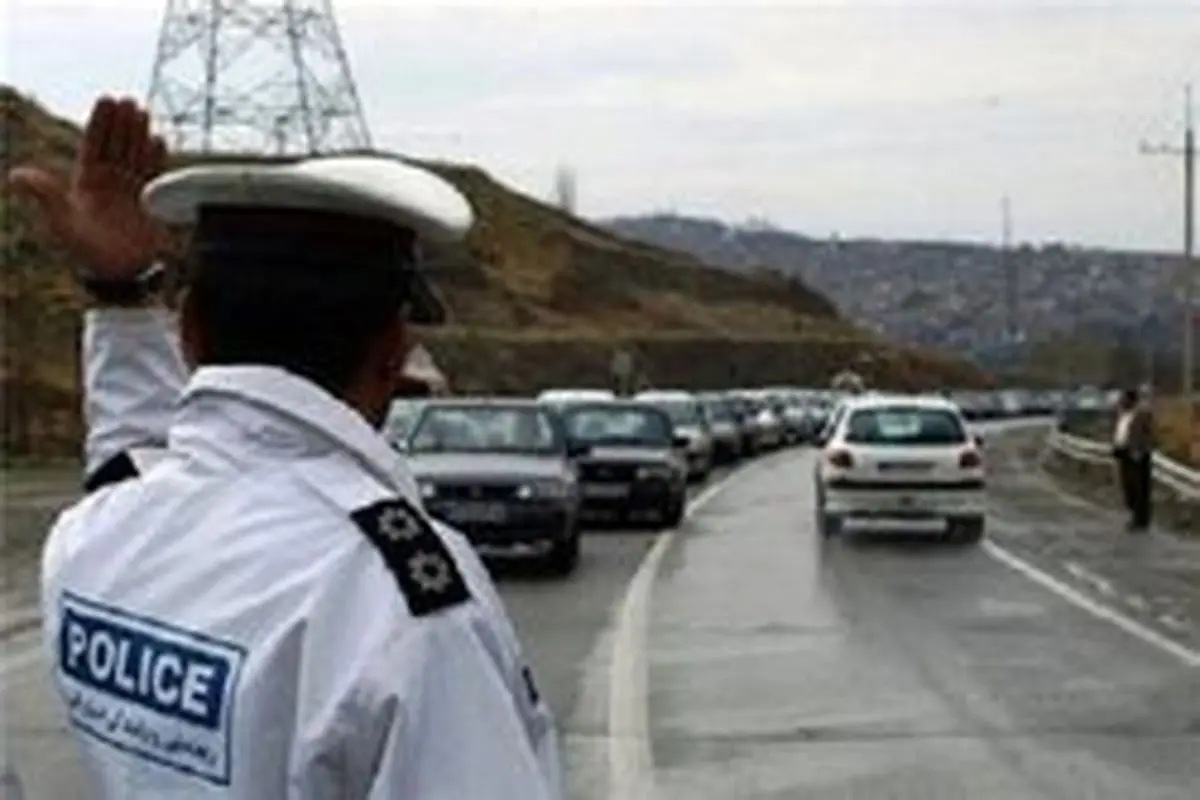 ترافیک سنگین در آزادراه قزوین-کرج/ بارش باران در محور‌های ۶ استان