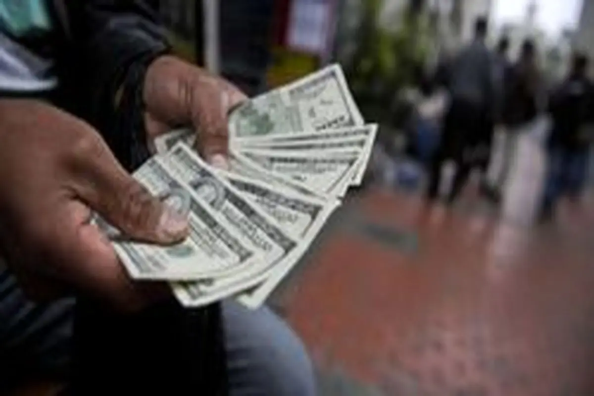 نرخ ارز آزاد در ۲۳ اردیبهشت ۹۹؛ دلار ۱۶ هزار و ۵۰۰ تومان