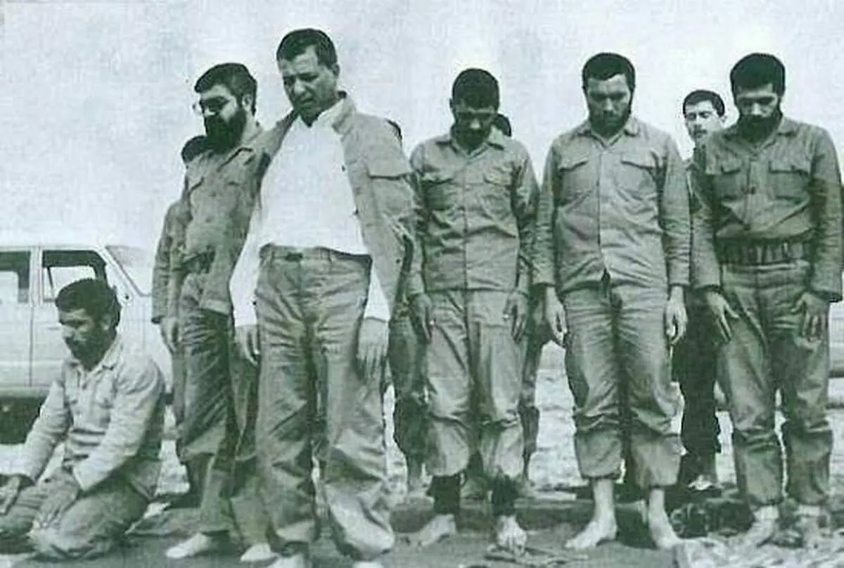 عکس متفاوت از آیت‌الله هاشمی و روحانی در لباس نظامی