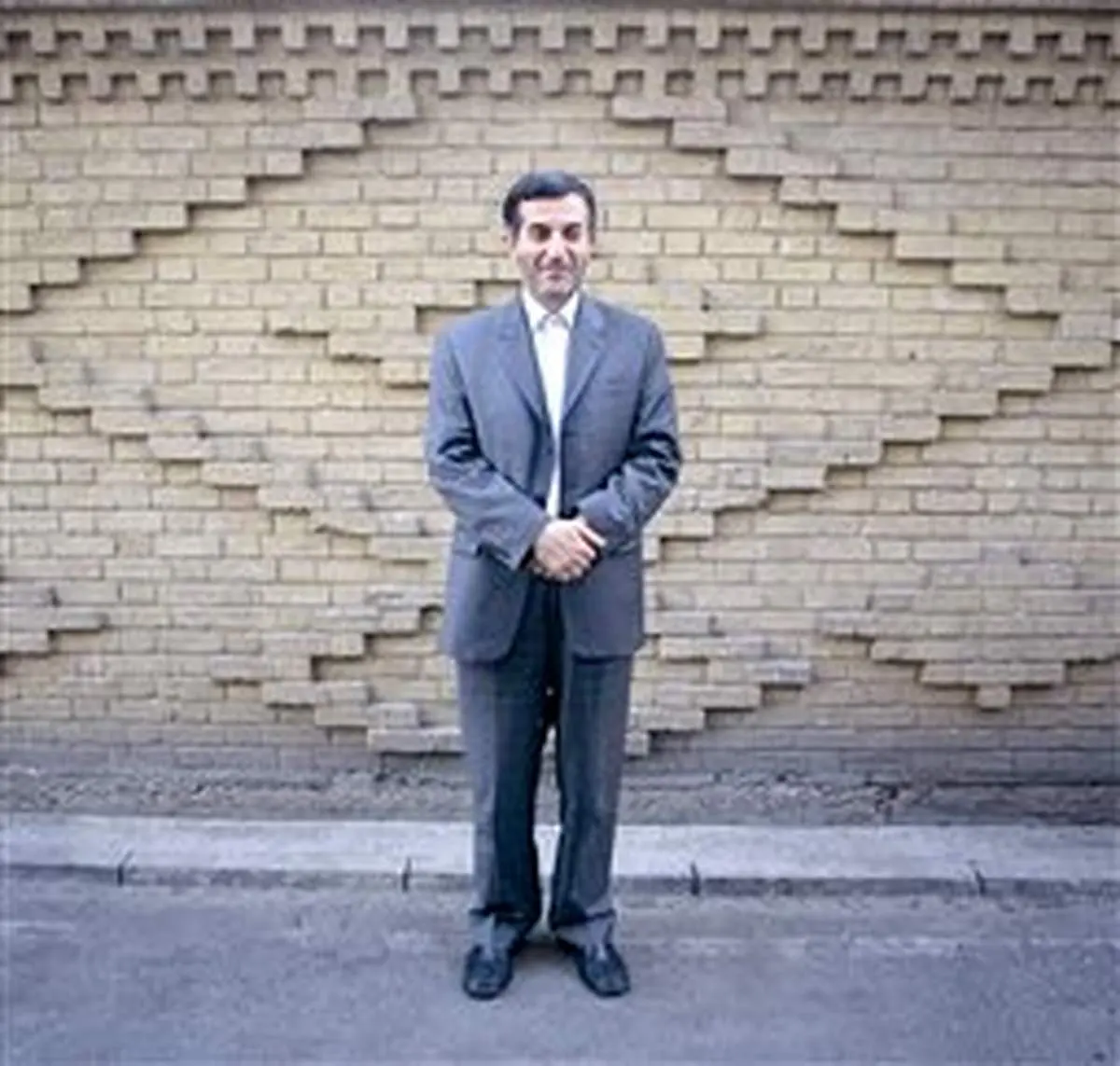 کوثری به نقل از احمدی​نژاد: مشایی مبرا از نسبت​هایی است که به او داده می​شود
