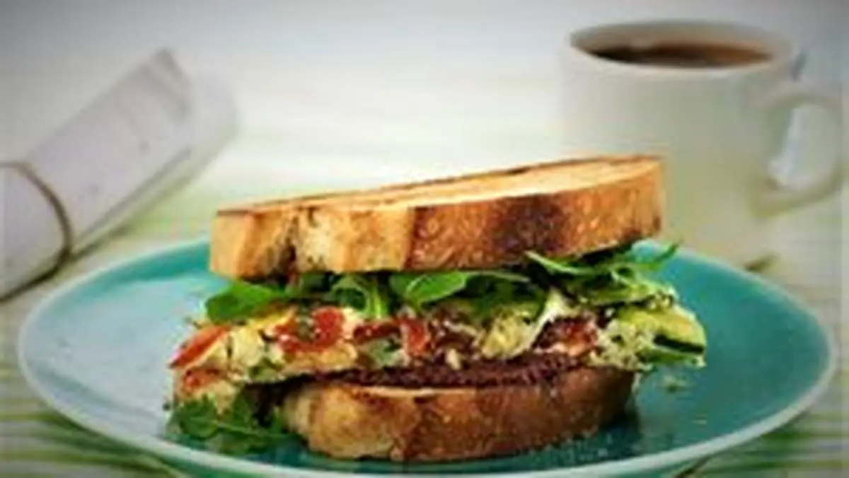 طرز تهیه ساندویچ کدو سبز مخصوص گیاه خواران