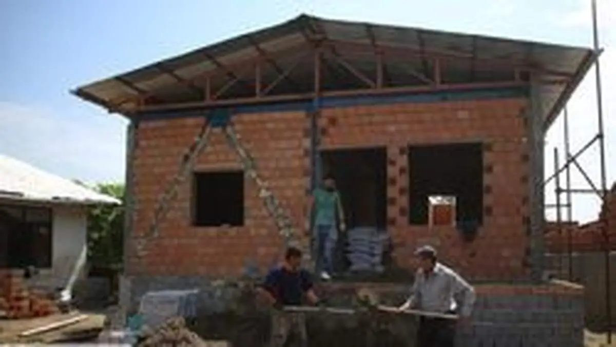 پیشرفت ۸۴ درصدی بازسازی مناطق سیل زده لرستان