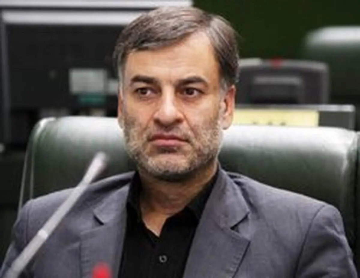 واکنش احمدی بیغش به مطلب اخیر حسام الدین آشنا