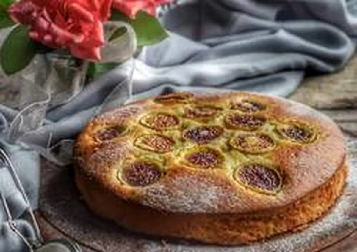 طرز تهیه کیک انجیر خوشمزه و پرخاصیت