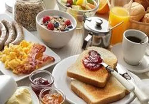 این غذاها ریزش مو را زیاد می‌کنند