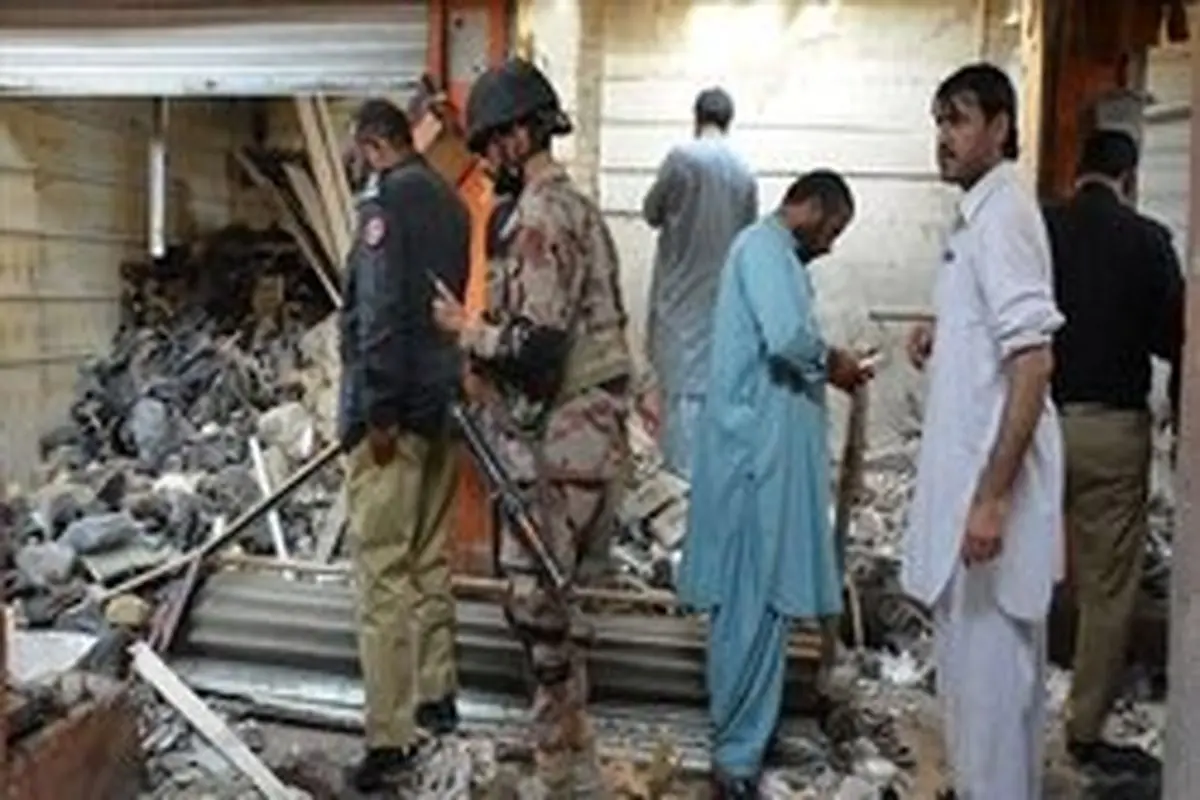 انفجار بمب در پاکستان/ ۷ نفر کشته شدند