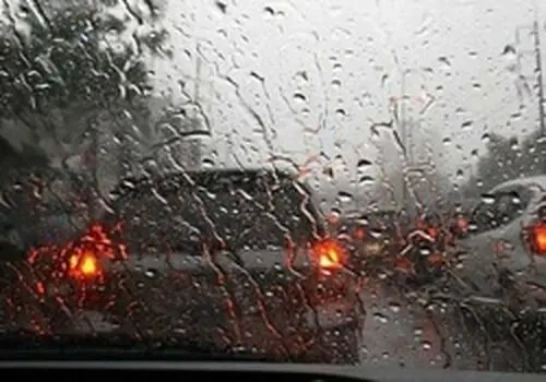هشدار به رانندگان؛ تردد در لاین اضطرار آزادراه تهران-پردیس باعث ترافیک می‌شود