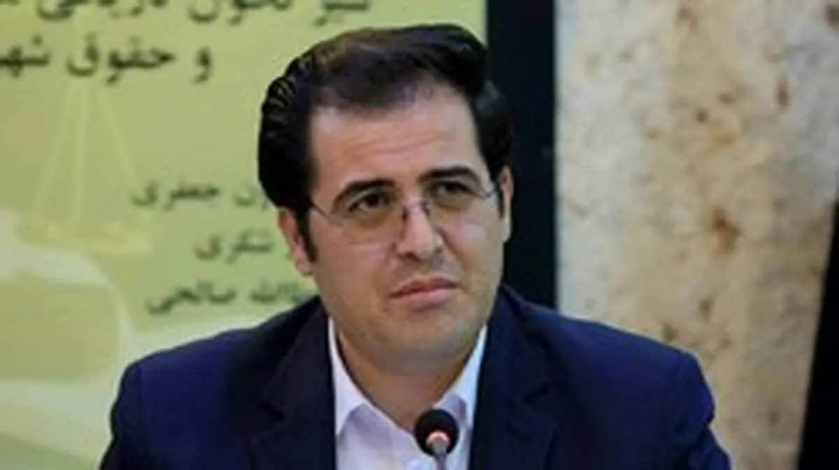 کشف بیش از ۳۰ هزار مدرک جعلی در «میدان انقلاب»