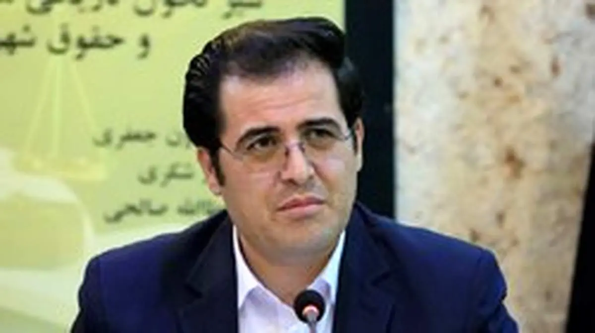 کشف بیش از ۳۰ هزار مدرک جعلی در «میدان انقلاب»
