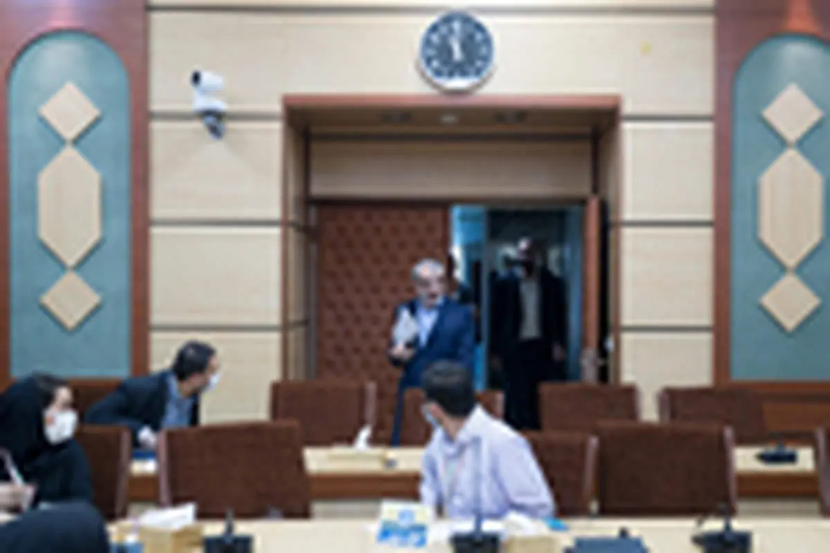 نشست خبری کدخدایی با اصحاب رسانه