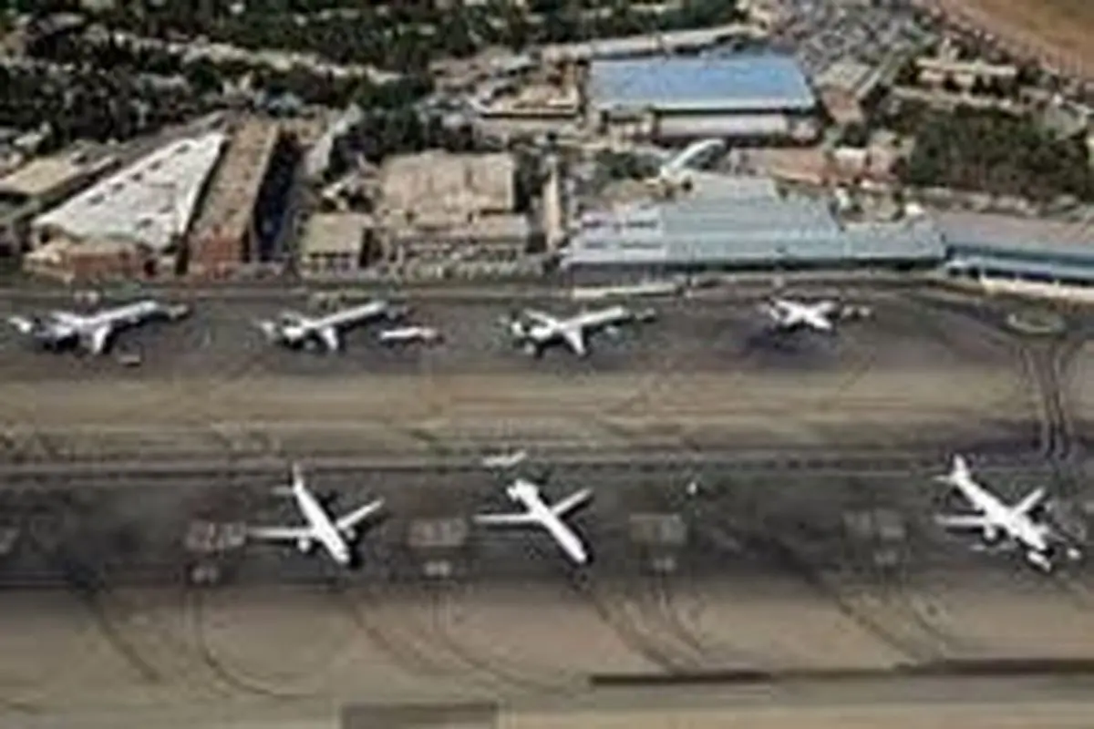فرود اضطراری یک هواپیما در فرودگاه مهرآباد