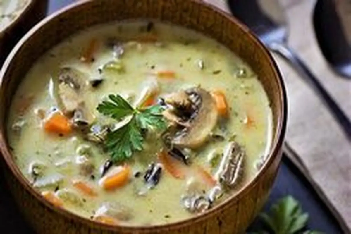 طرز تهیه سوپ قارچ و هویج خوشمزه