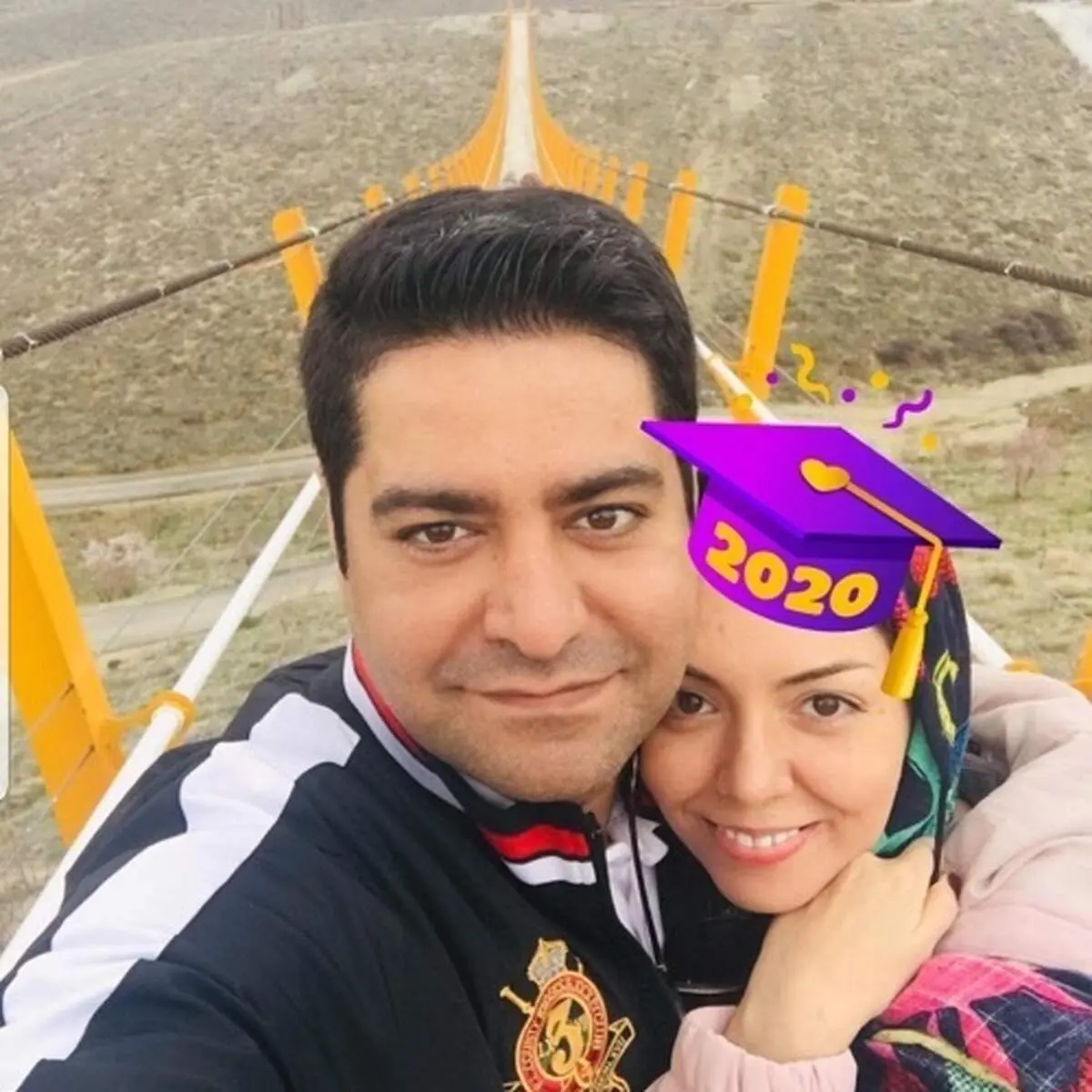 سلفی آزاده نامداری با همسرش