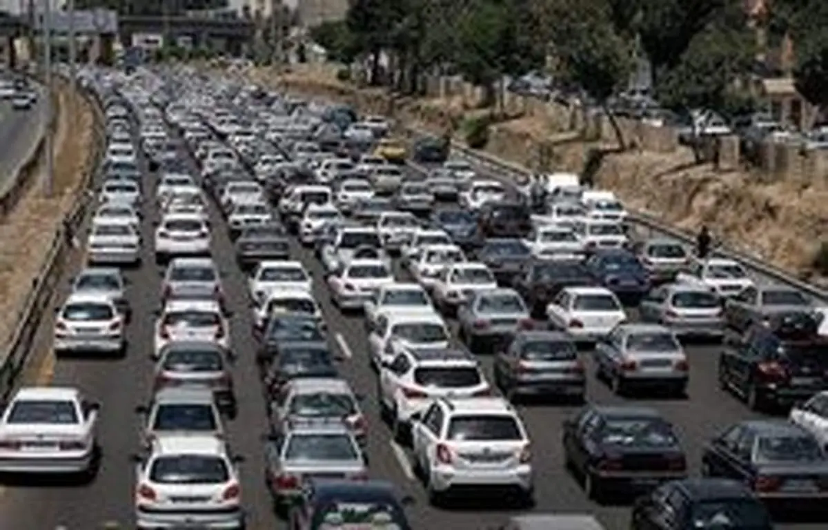 آخرین وضعیت ترافیکی راه های کشور/ ترافیک نیمه سنگین در محور کرج چالوس