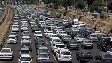 آخرین وضعیت ترافیکی راه های کشور/ ترافیک نیمه سنگین در محور کرج چالوس