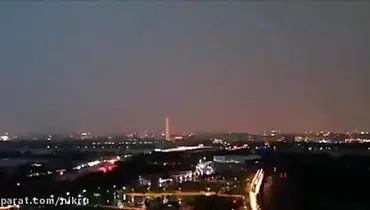 ویدیو/ نمایی از طوفان دیشب در واشنیگتن دی‌سی و آذرخشی که به بنای یادبود واشنگتن زد