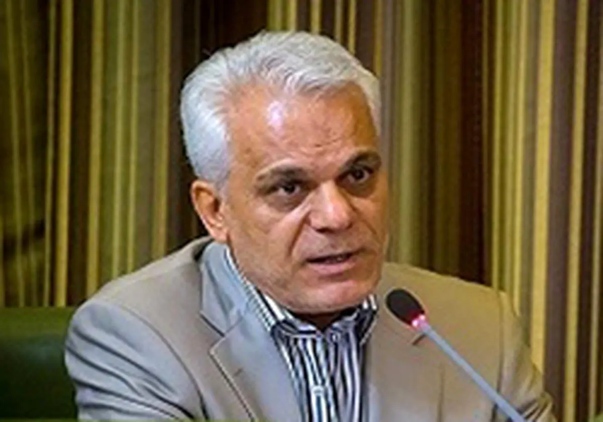 احمدی‌نژاد در حال رایزنی با شورای نگهبان برای انتخابات ۱۴۰۰ است