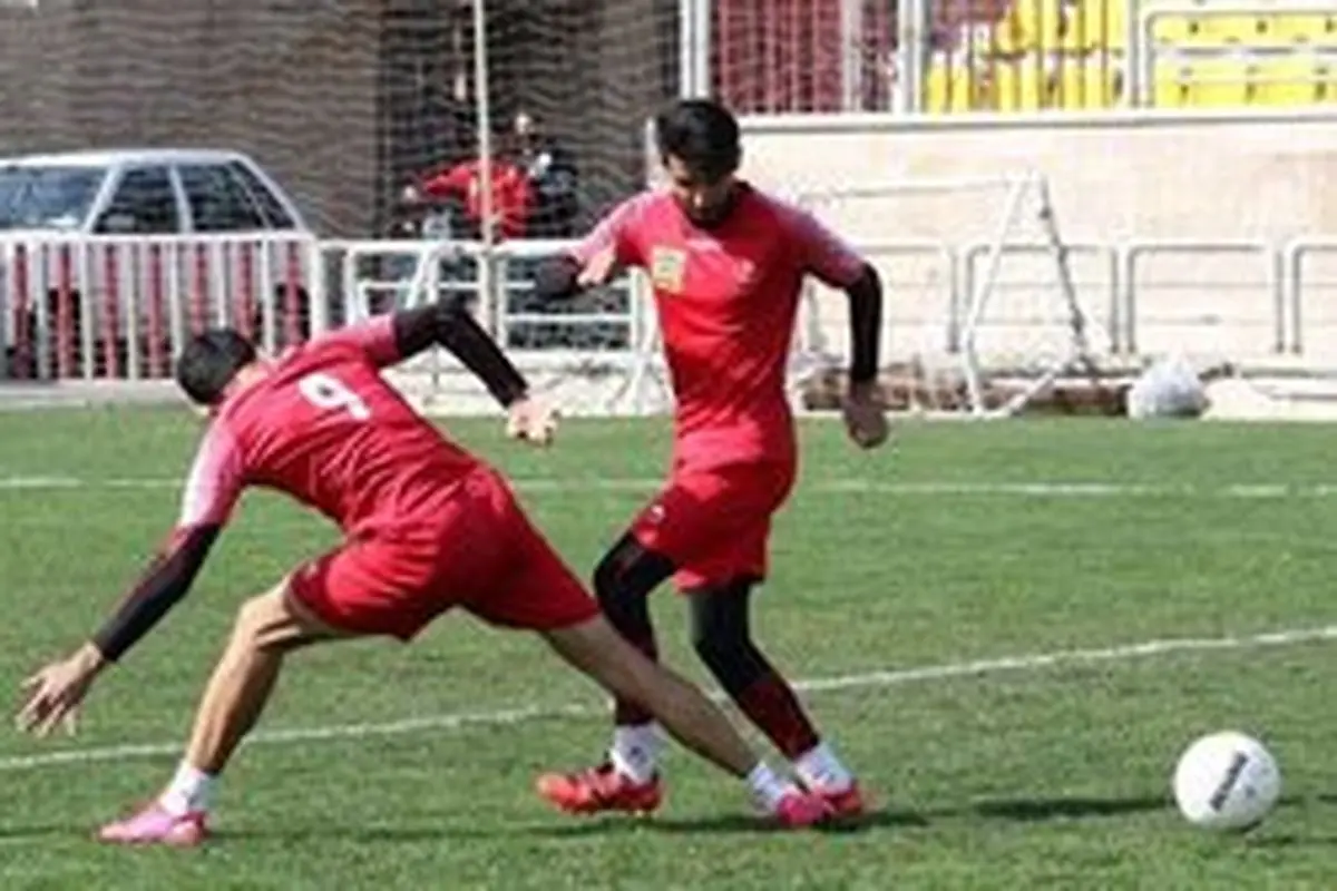 تست کرونای هافبک پرسپولیس منفی شد