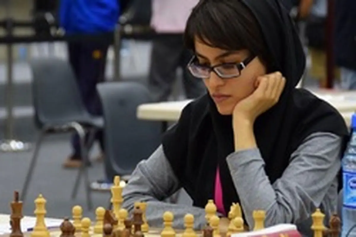 تکذیب تغییر تابعیت شطرنج‌باز ایرانی: برای تحصیل رفتم نه تغییر تابعیت!