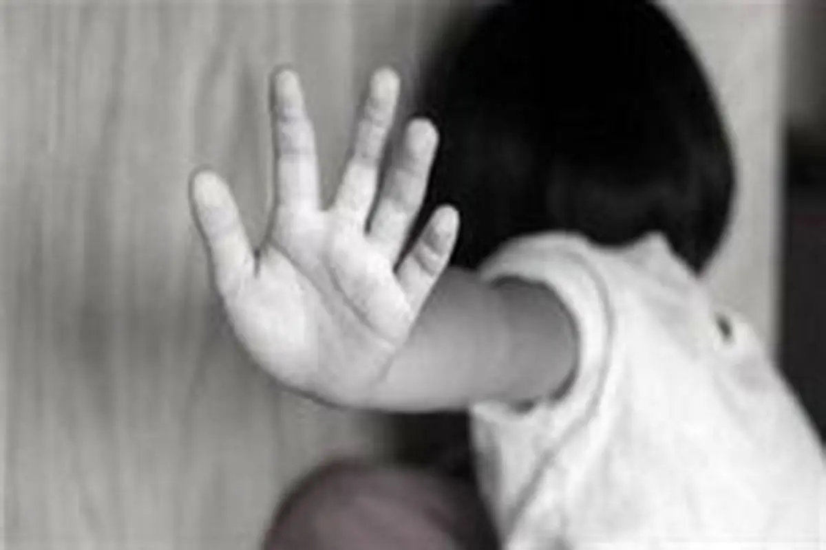 «مهلا» زن کودک آزار مشهدی روانه زندان شد