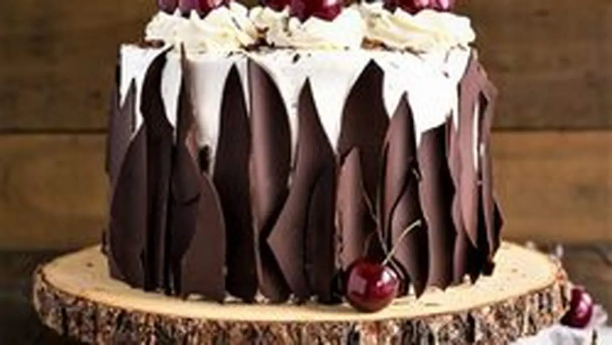 طرز تهیه کیک بلک فارست، کیک جنگل سیاه
