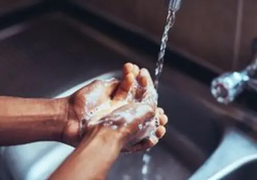 با این غذاها نباید آب بنوشید