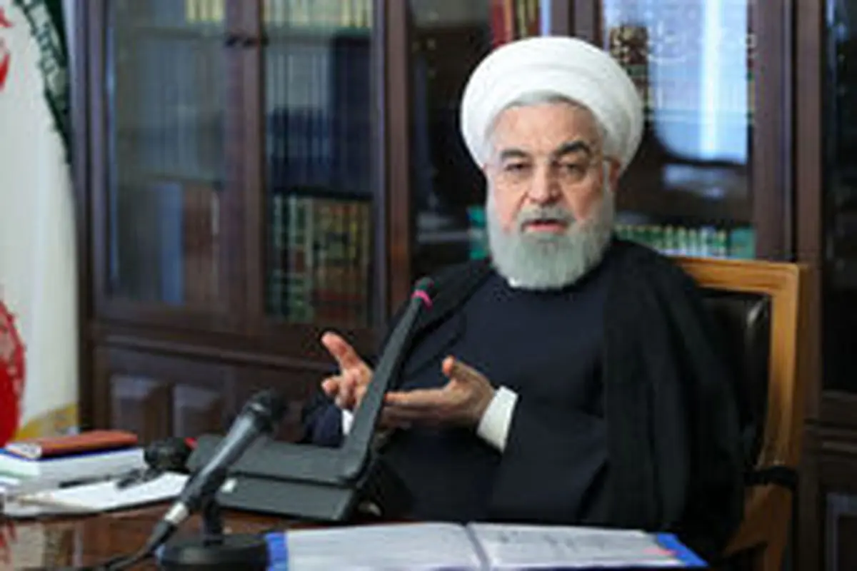 روحانی: بورس باید با قدرت به کار خود ادامه دهد