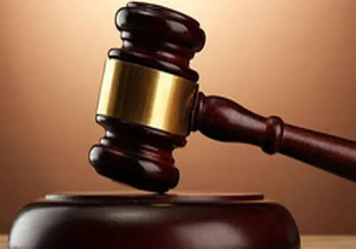 جنجال دوباره بر سر پوستر باشگاه سپاهان؛ شیری در میان کفتارها!+ عکس