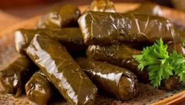 طرز تهیه دلمه برگ ختمی با طعمی بی نظیر