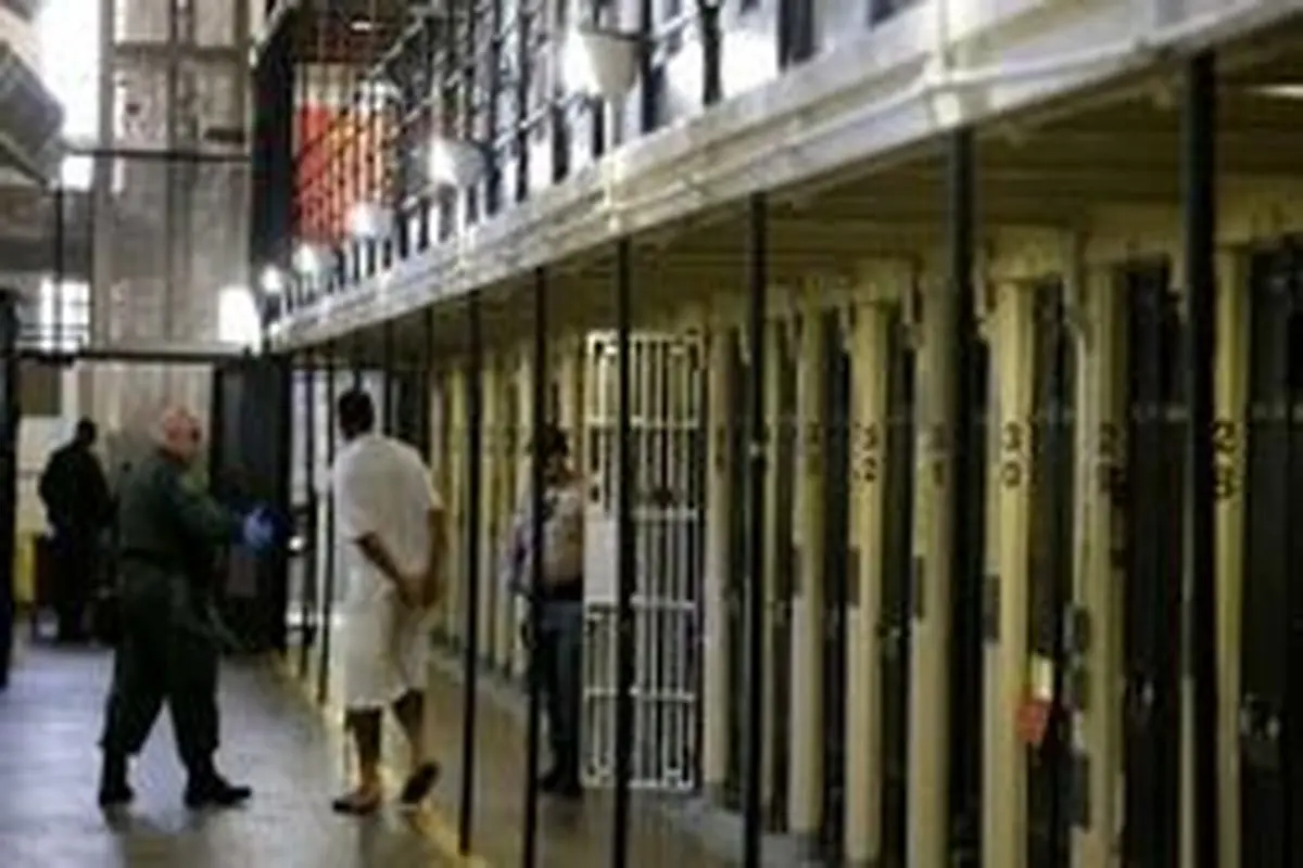 ۷۰ هزار زندانی در آمریکا به کرونا مبتلا شدند