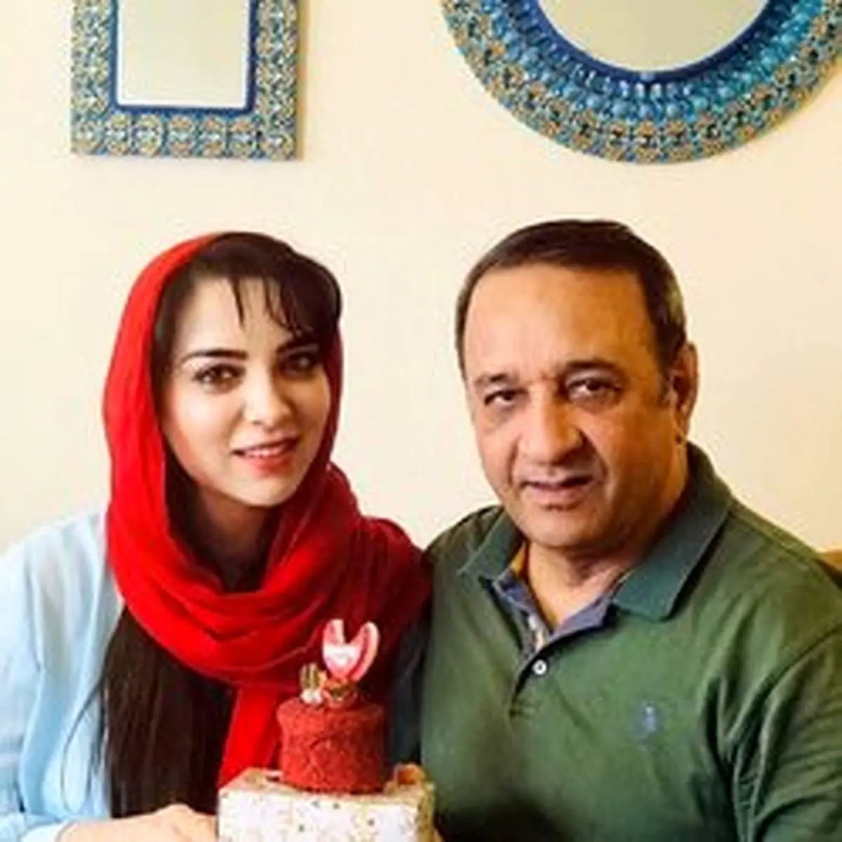 بیوگرافی علی اوسیوند و همسرش حمیرا ریاضی + عکس های خانوادگی