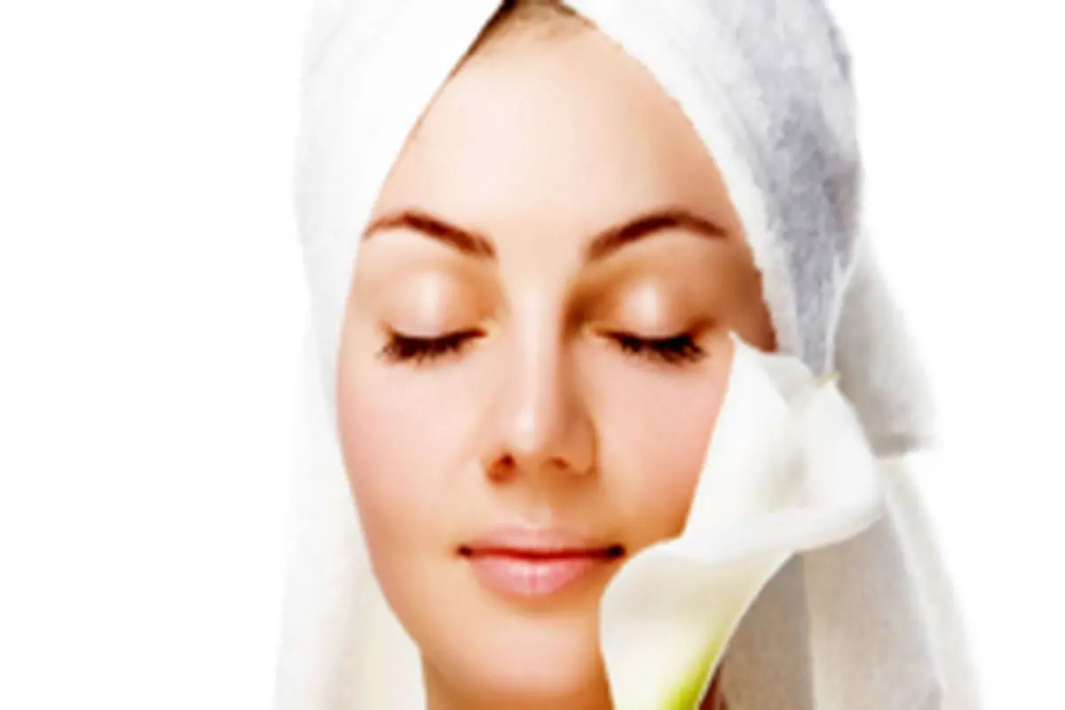 ۷ ترفند برای تمیز کردن پوست صورت