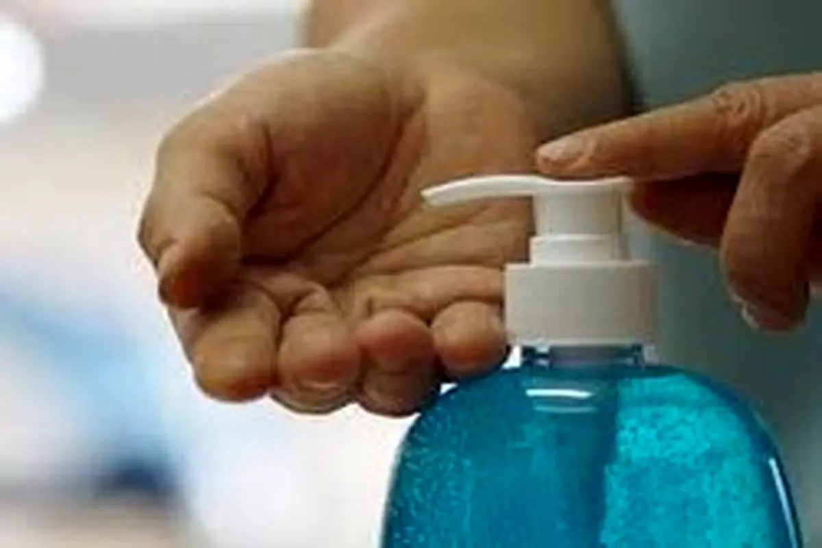 مصرف خوراکیِ مایع ضدعفونی کننده در آمریکا قربانی گرفت