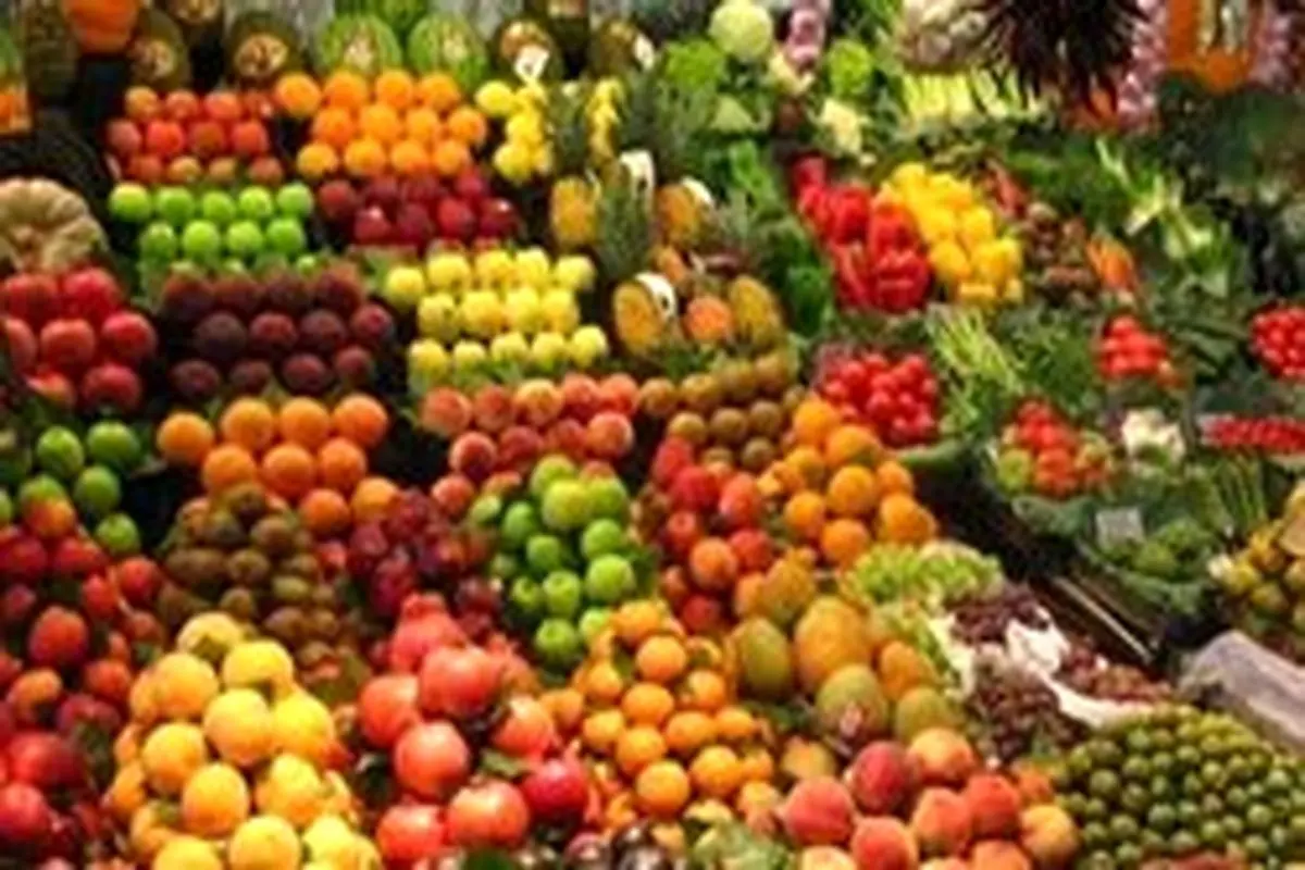 قیمت انواع میوه در میادین در روز شنبه ۷ تیر ۹۹ +جدول