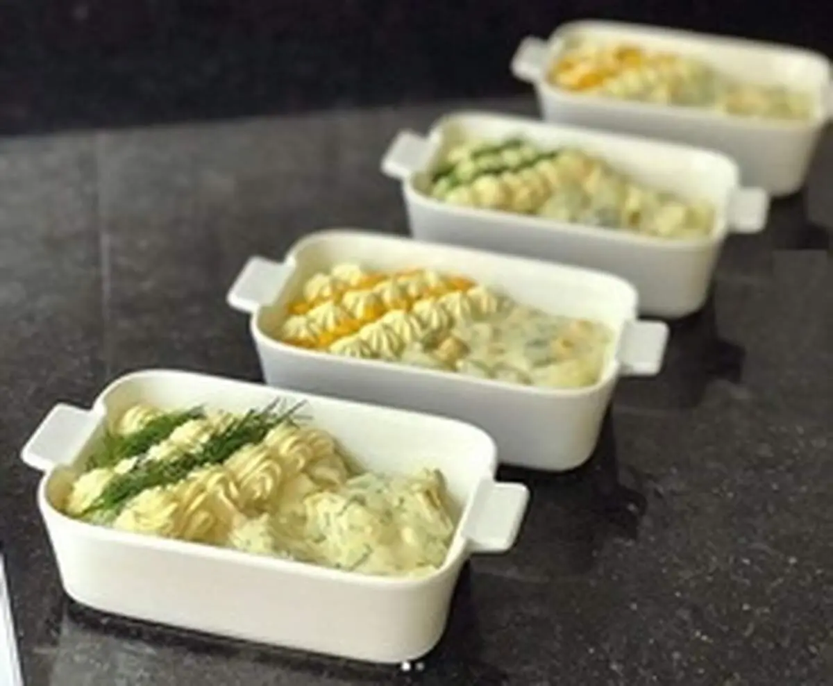 طرز تهیه سالاد سیب زمینی با مرغ و خردل