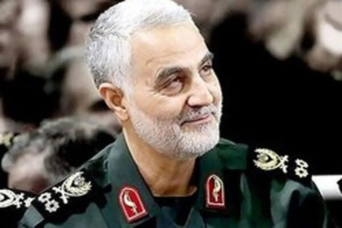 تصویری متفاوت از سردار سلیمانی که در فضای مجازی دست به دست میشود