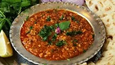 طرز تهیه میرزا قاسمی، غذای اصیل گیلانی